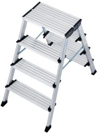 Double-Fold Step Ladder 2x4