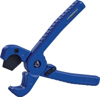 Hose cutters for pipes